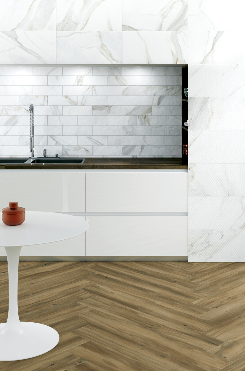 CALACATA  NATURAL 10X30