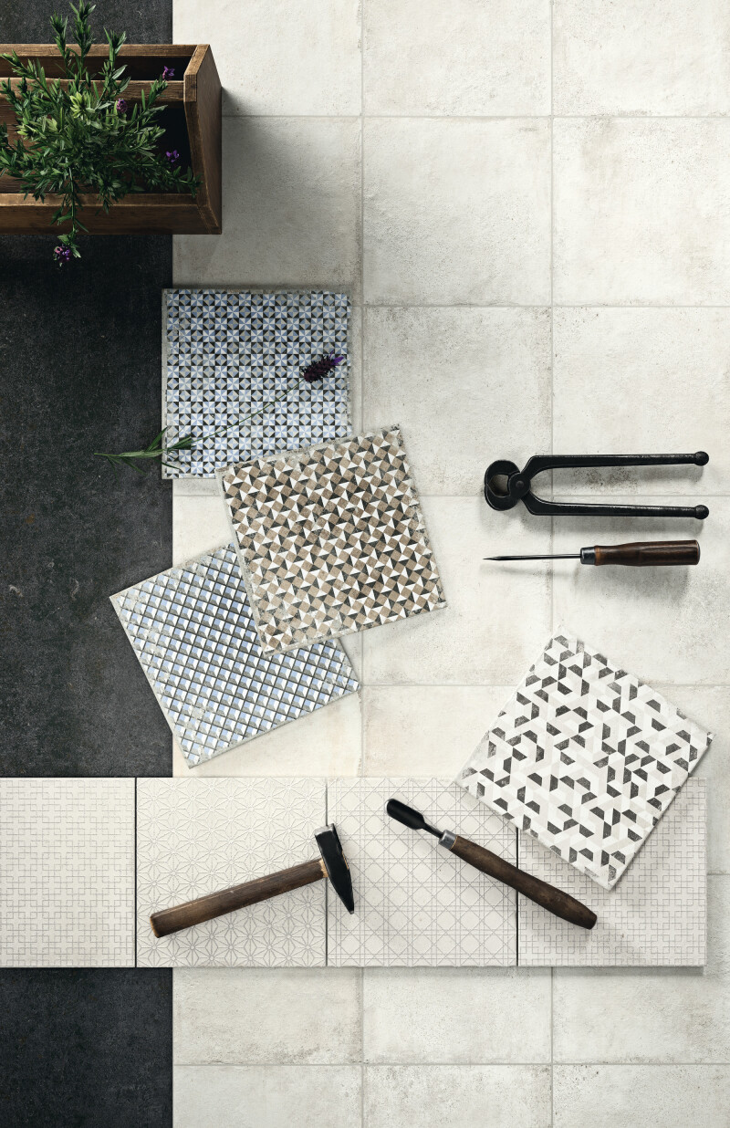 TRACIA GRIS NATURAL 20X20