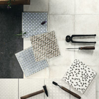 TRACIA GRIS NATURAL 20X20